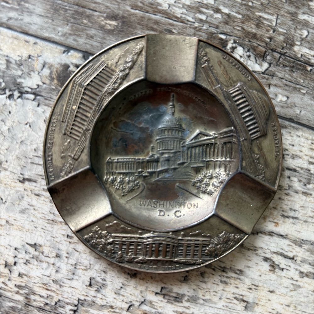 2 for $15 sale: vintage Washington D.C. souvenir ashtray, stamped metal